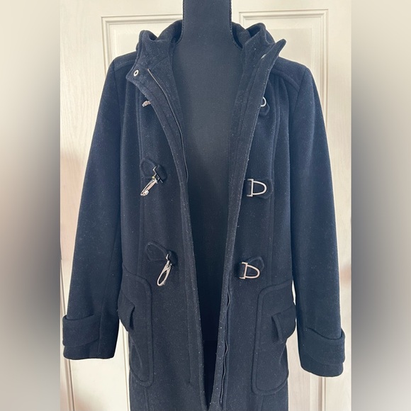 Kenneth Cole Reaction Black Peacoat with Metal Toggle Closures, Zipper, Hood, 8 - Picture 2 of 10